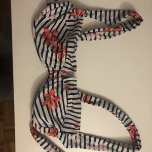 Camellia Bikini set stripes